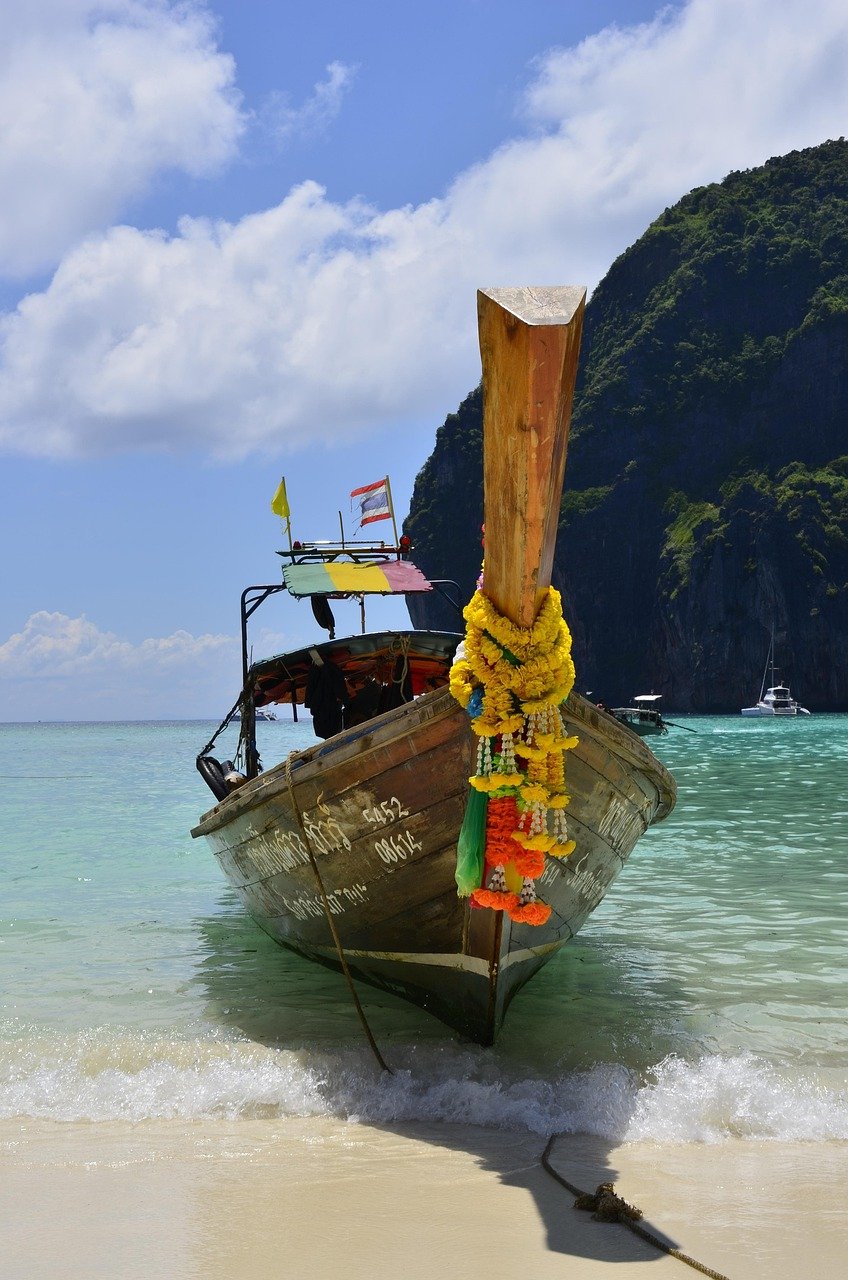 When to Visit Krabi: Best Times for Weather & Festivals